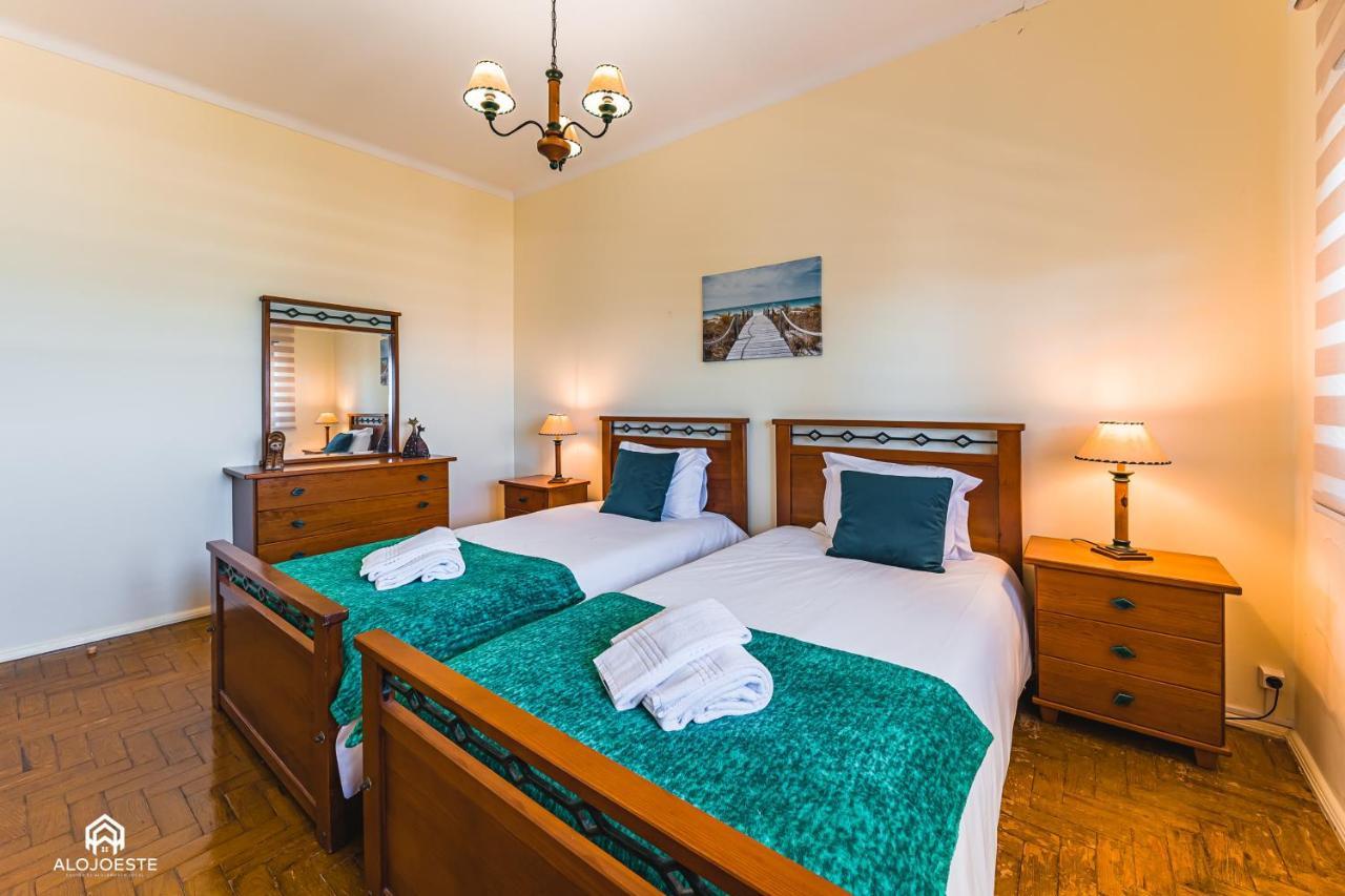Casa A Beira Mar - Countryhouse With Ocean View São Pedro da Cadeira Eksteriør billede